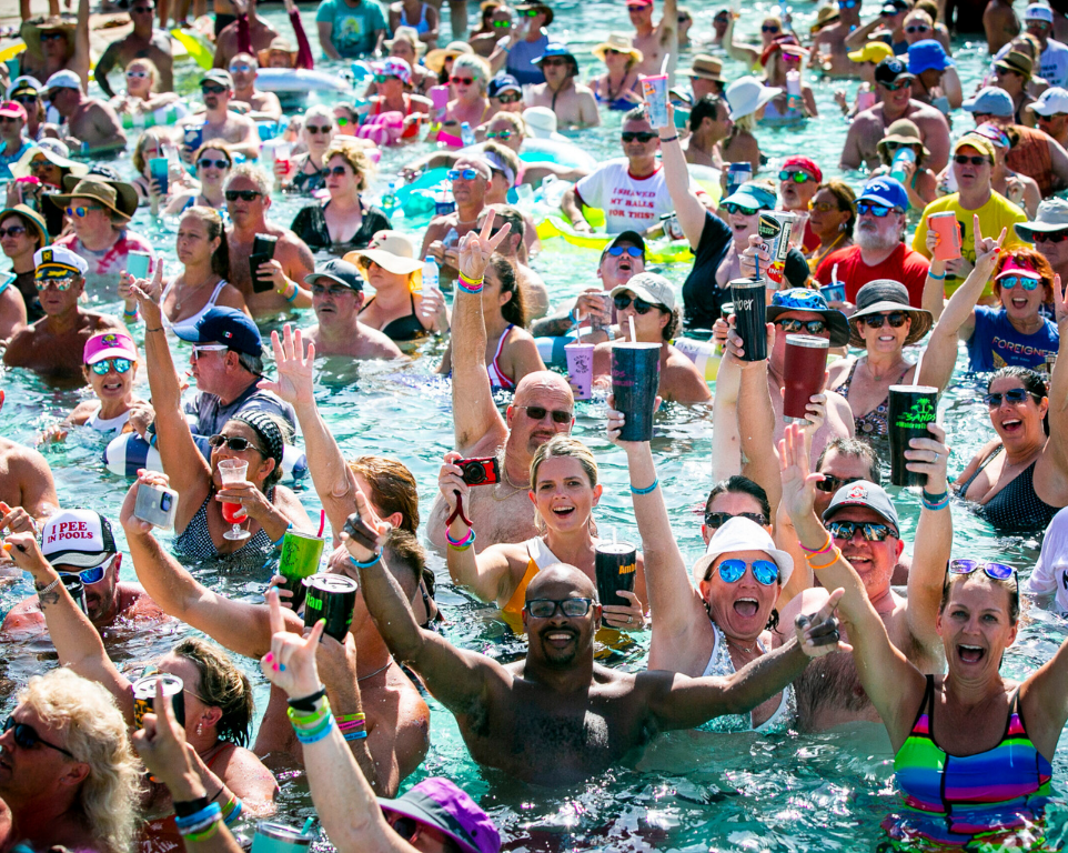 daytime-pool-parties-the-sands