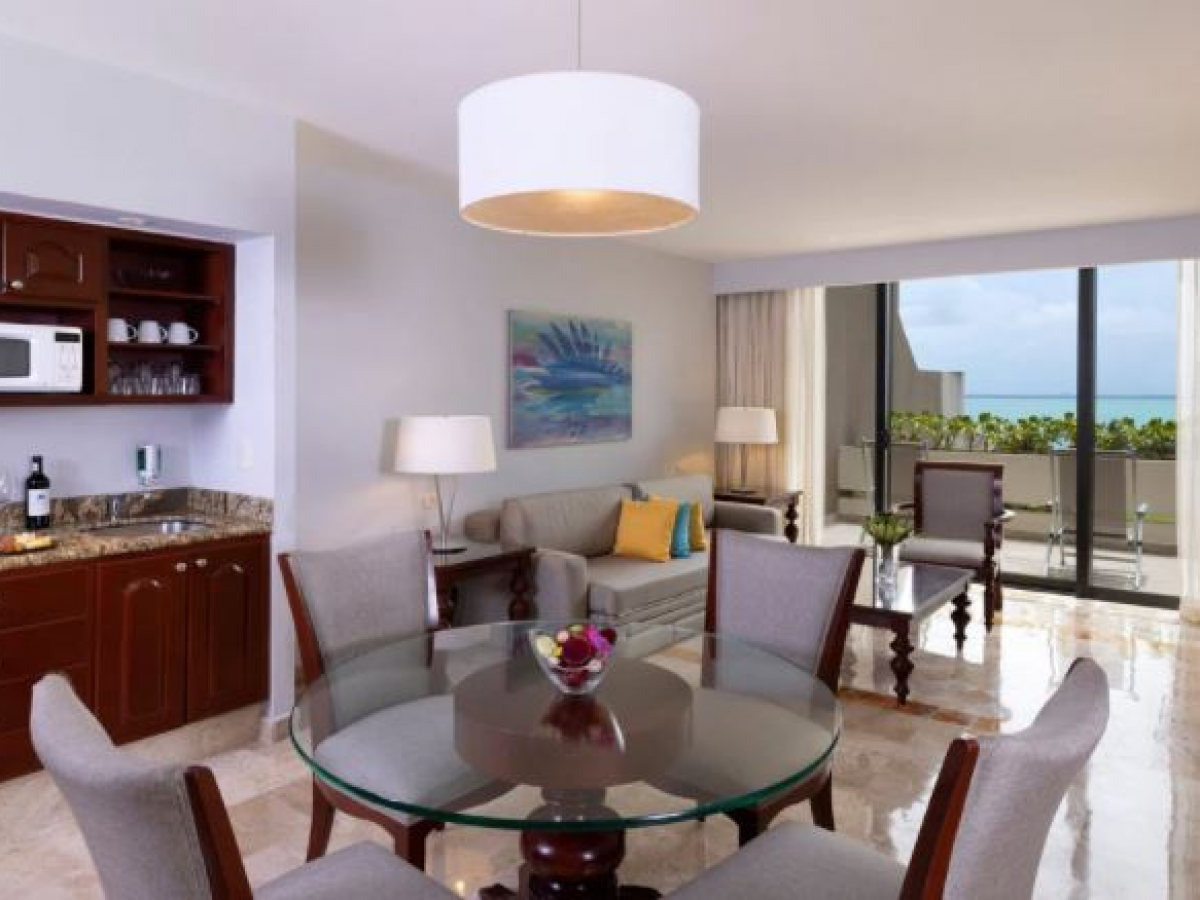 RESERVE MELIA MASTER 2 BEDROOM SUNSET KING/DOUBLE